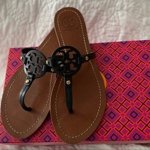 Mini Miller sandals